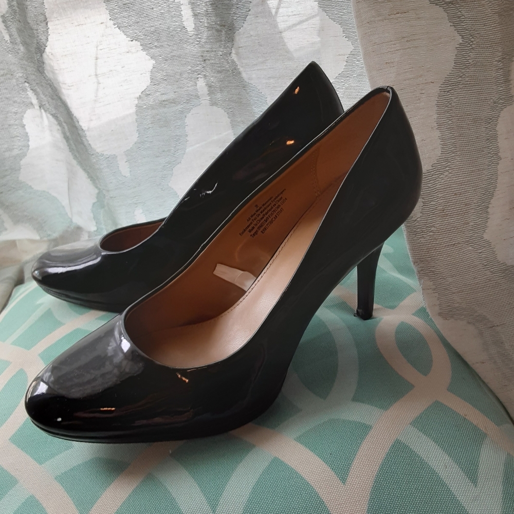 Black heels